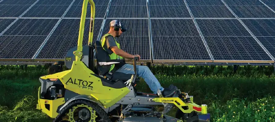 Altoz TFX excels at mowing solar fields!