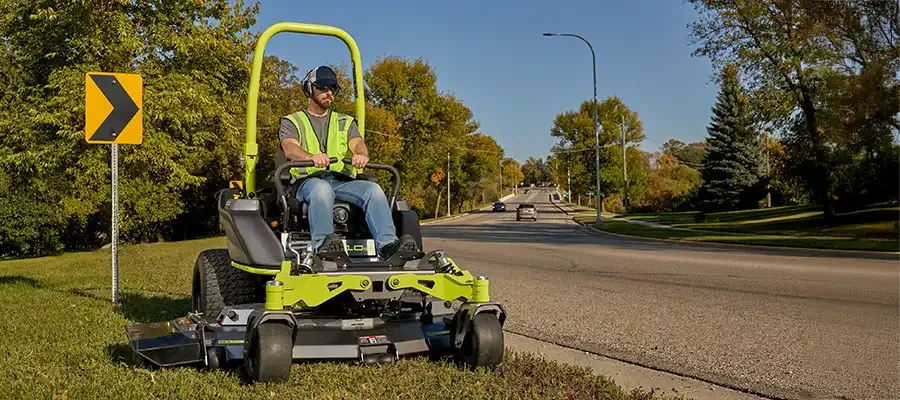 XP 610 SSi with Tri-Axis Front Suspension