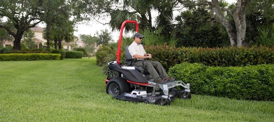 zero turn lawn mower